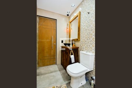 Casa à venda com 190m², 3 quartos e 2 vagasBanheiro Social