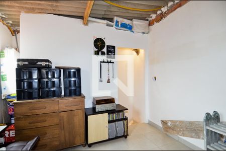 Casa à venda com 190m², 3 quartos e 2 vagasQuarto de Serviço