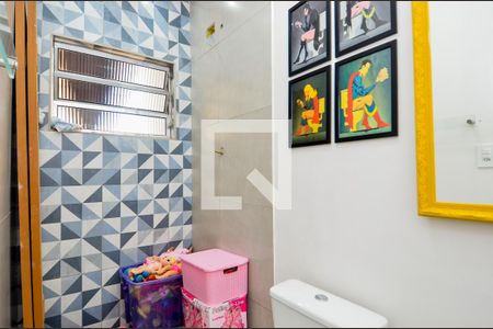 Casa à venda com 190m², 3 quartos e 2 vagasBanheiro da Suíte 2