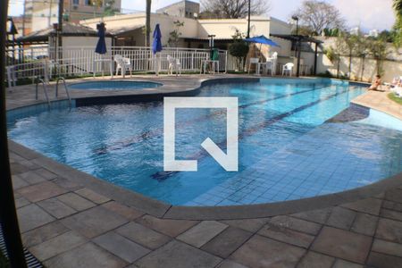 Apartamento para alugar com 54m², 2 quartos e 1 vaga Apartamento para alugar com 54m², 2 quartos e 1 vagaÁrea comum - Academia