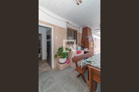 Casa à venda com 150m², 2 quartos e 4 vagas Casa à venda com 150m², 2 quartos e 4 vagasChurrasqueira