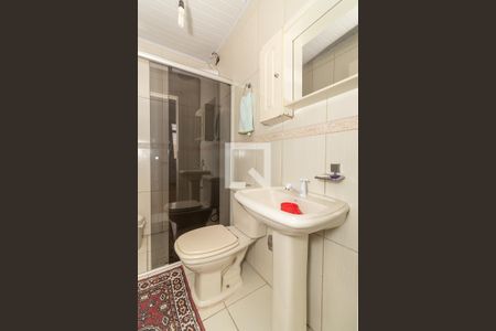 Casa à venda com 150m², 2 quartos e 4 vagas Casa à venda com 150m², 2 quartos e 4 vagasBanheiro casa 2