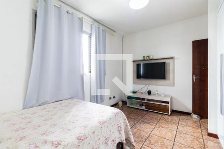 Casa à venda com 100m², 3 quartos e 2 vagas Casa à venda com 100m², 3 quartos e 2 vagasQuarto 1