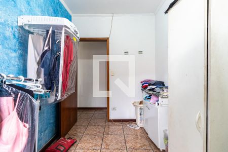 Casa à venda com 100m², 3 quartos e 2 vagas Casa à venda com 100m², 3 quartos e 2 vagasQuarto 2