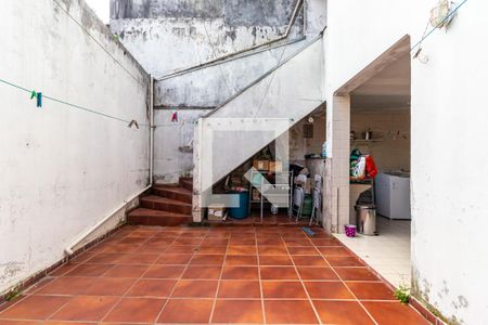 Casa à venda com 100m², 3 quartos e 2 vagas Casa à venda com 100m², 3 quartos e 2 vagasQuintal
