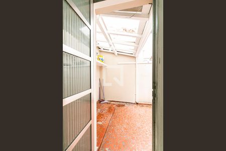 Apartamento à venda com 76m², 2 quartos e 1 vaga Apartamento à venda com 76m², 2 quartos e 1 vagaÁrea de Serviço