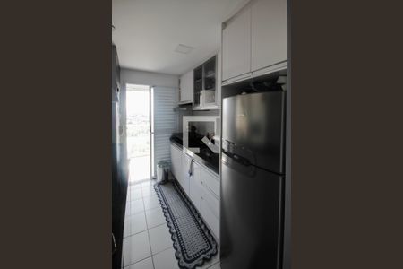 Apartamento à venda com 53m², 2 quartos e 1 vaga Apartamento à venda com 53m², 2 quartos e 1 vagaCozinha e Área de Serviço