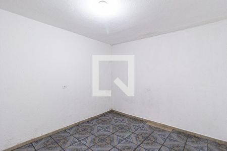 Quarto de casa para alugar com 1 quarto, 45m² em Jardim Primeiro de Maio (chácara Fazendinha), Osasco