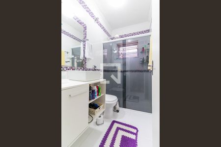 Casa à venda com 207m², 3 quartos e 2 vagas Casa à venda com 207m², 3 quartos e 2 vagasBanheiro da Suíte