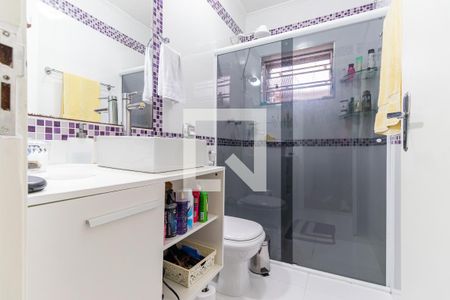 Casa à venda com 207m², 3 quartos e 2 vagas Casa à venda com 207m², 3 quartos e 2 vagasBanheiro da Suíte