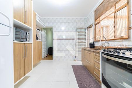 Casa à venda com 207m², 3 quartos e 2 vagas Casa à venda com 207m², 3 quartos e 2 vagasCozinha