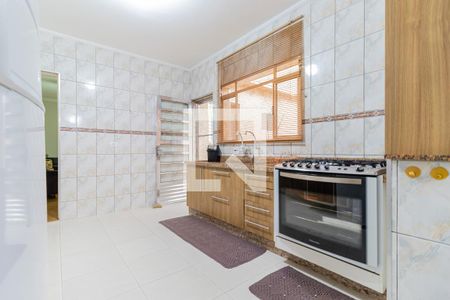 Casa à venda com 207m², 3 quartos e 2 vagas Casa à venda com 207m², 3 quartos e 2 vagasCozinha