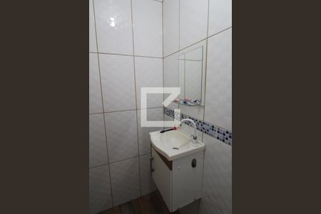 Casa à venda com 108m², 3 quartos e 2 vagasBanheiro da Suíte 1