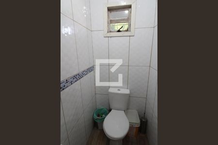 Casa à venda com 108m², 3 quartos e 2 vagasBanheiro da Suíte 1