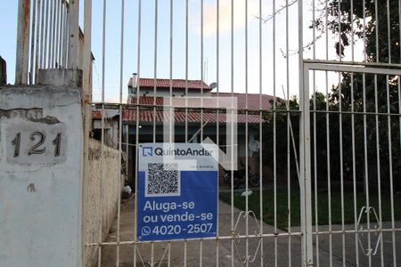 Casa à venda com 108m², 3 quartos e 2 vagasplaquinha no imóvel