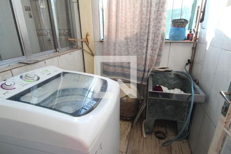 Casa à venda com 108m², 3 quartos e 2 vagasÁrea de Serviço