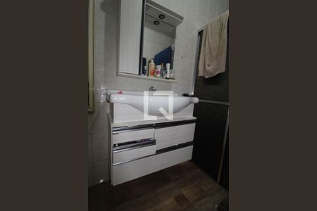 Casa à venda com 108m², 3 quartos e 2 vagasBanheiro da Suíte 2