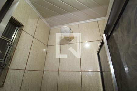 Casa à venda com 108m², 3 quartos e 2 vagasBanheiro Social