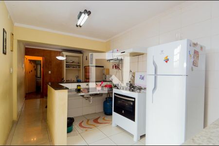 Casa à venda com 113m², 3 quartos e 2 vagasCozinha