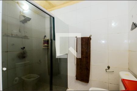 Casa à venda com 113m², 3 quartos e 2 vagasBanheiro Social