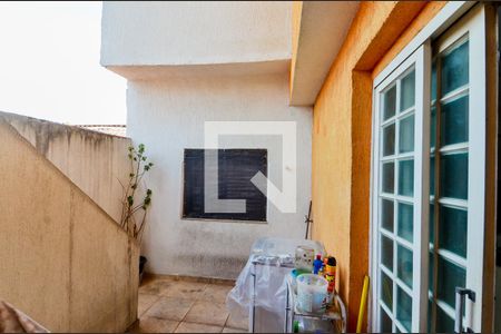 Casa à venda com 113m², 3 quartos e 2 vagasÁrea Externa