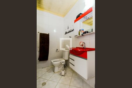 Casa à venda com 113m², 3 quartos e 2 vagasBanheiro Social