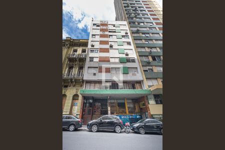 Fachada do Prédio de apartamento para alugar com 1 quarto, 38m² em Centro Histórico, Porto Alegre