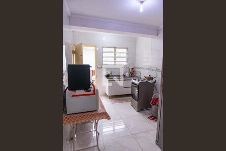 Casa à venda com 145m², 4 quartos e 1 vaga Casa à venda com 145m², 4 quartos e 1 vagaCozinha