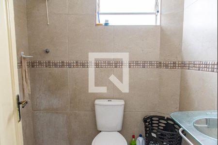 Casa à venda com 145m², 4 quartos e 1 vaga Casa à venda com 145m², 4 quartos e 1 vagaBanheiro 2