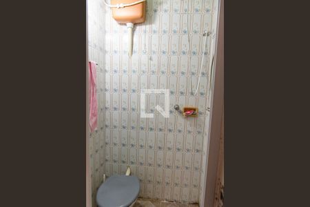 Casa à venda com 145m², 4 quartos e 1 vaga Casa à venda com 145m², 4 quartos e 1 vagaBanheiro de serviço