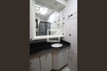 Apartamento à venda com 90m², 4 quartos e 2 vagasBanheiro suíte 1 