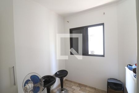 Apartamento à venda com 90m², 4 quartos e 2 vagasQuarto 2