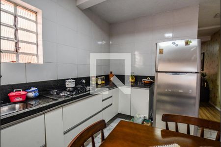Casa à venda com 130m², 2 quartos e 2 vagasCozinha