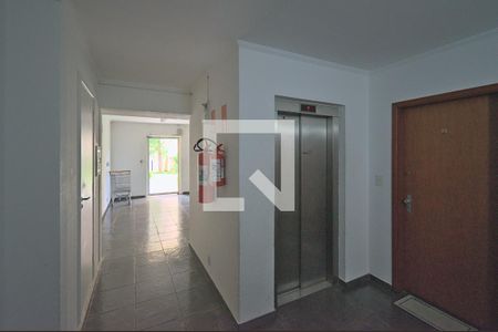 Apartamento para alugar com 57m², 2 quartos e 1 vaga Apartamento para alugar com 57m², 2 quartos e 1 vagaHall de entrada