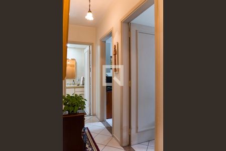 Apartamento à venda com 90m², 2 quartos e 1 vagaCorredor