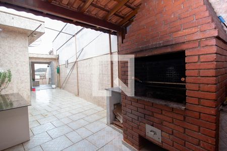 Casa à venda com 240m², 2 quartos e 2 vagas Casa à venda com 240m², 2 quartos e 2 vagasChurrasqueira