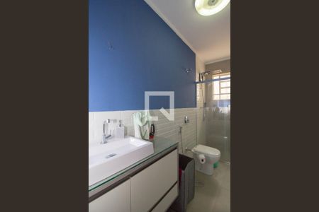 Casa à venda com 240m², 2 quartos e 2 vagas Casa à venda com 240m², 2 quartos e 2 vagasBanheiro 1