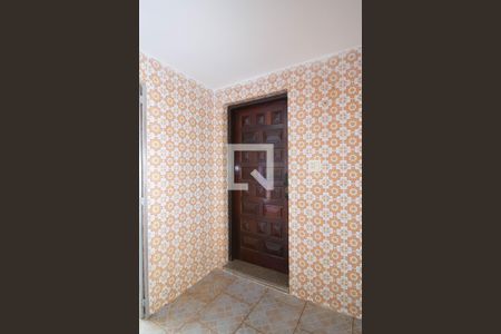 Casa à venda com 240m², 2 quartos e 2 vagas Casa à venda com 240m², 2 quartos e 2 vagasHall de Entrada