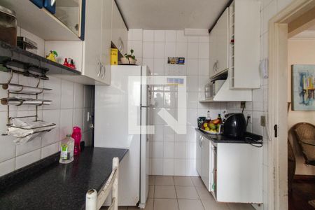 Apartamento à venda com 57m², 2 quartos e 1 vaga Apartamento à venda com 57m², 2 quartos e 1 vagaCozinha