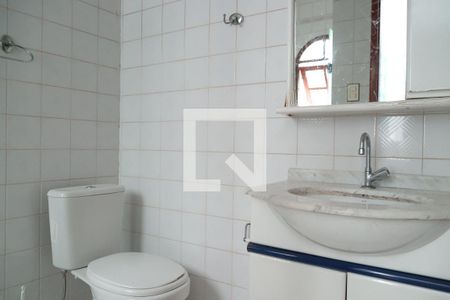 Casa de condomínio à venda com 130m², 3 quartos e 1 vagabanheiro corredor