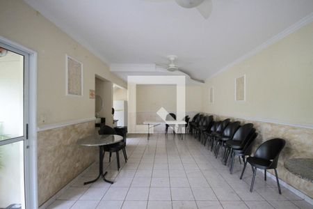 Casa de condomínio à venda com 153m², 3 quartos e 2 vagas Casa de condomínio à venda com 153m², 3 quartos e 2 vagasÁrea comum - Salão de festas