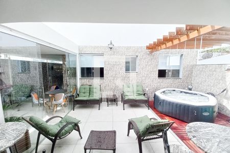 Apartamento à venda com 143m², 2 quartos e 2 vagasÁrea gourmet