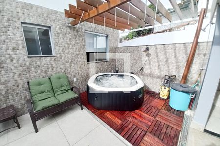 Apartamento à venda com 143m², 2 quartos e 2 vagasÁrea gourmet