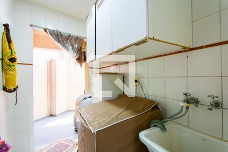 Apartamento à venda com 74m², 2 quartos e 1 vaga Apartamento à venda com 74m², 2 quartos e 1 vagaÁrea de serviço