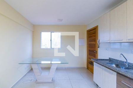 Sala/Cozinha de apartamento para alugar com 2 quartos, 34m² em Vila Regente Feijó, São Paulo