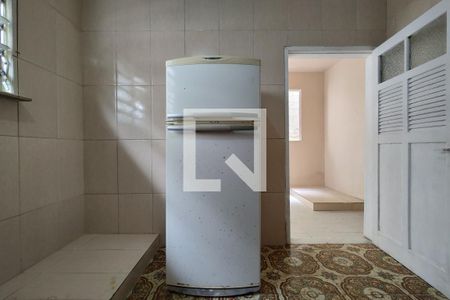 Casa à venda com 254m², 3 quartos e 2 vagasCozinha - Armários