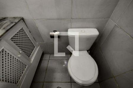 Casa à venda com 254m², 3 quartos e 2 vagasBanheiro Social 2