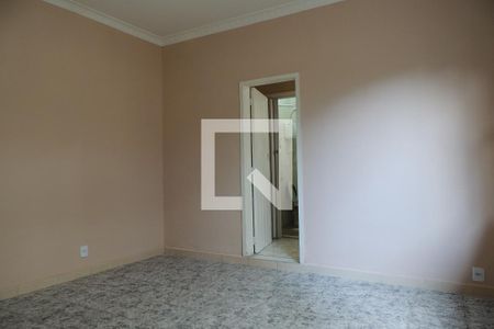 Casa à venda com 254m², 3 quartos e 2 vagasQuarto 1 - Suíte 