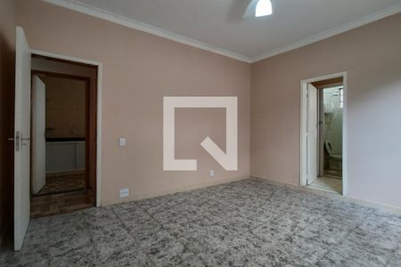 Casa à venda com 254m², 3 quartos e 2 vagasQuarto 1 - Suíte 