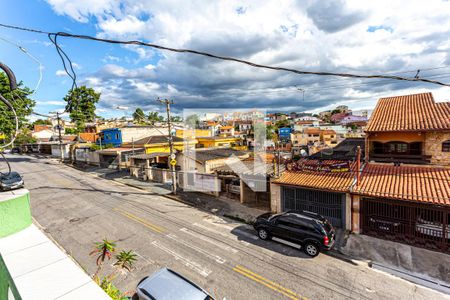 Casa à venda com 212m², 3 quartos e 2 vagas Casa à venda com 212m², 3 quartos e 2 vagasVista da Varanda da Suite